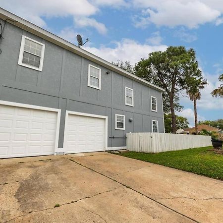 5/3 With A Heated Pool 2 Min From Beach, Updated Galveston Exterior photo