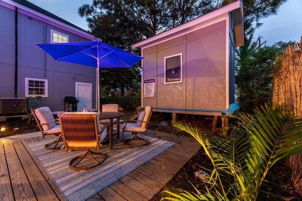 5/3 With A Heated Pool 2 Min From Beach, Updated Galveston Exterior photo